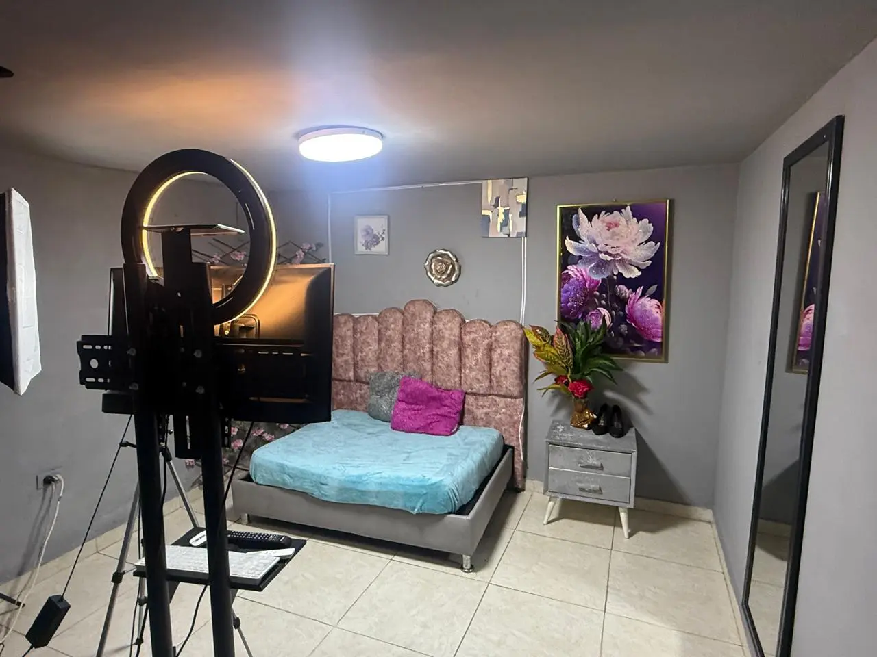 Blue Room de Kittyx Studios